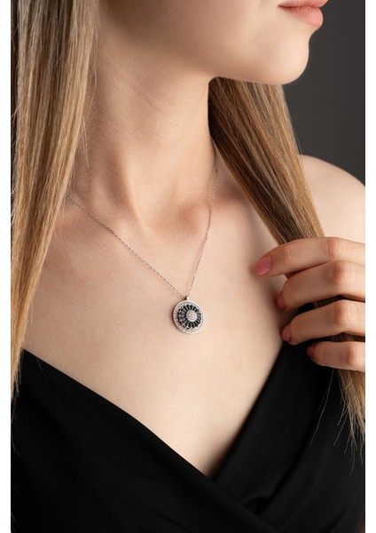 925 Ayar Gümüş Trapez Kesim Stres Kolyesi Kadın Kolye fiyatları