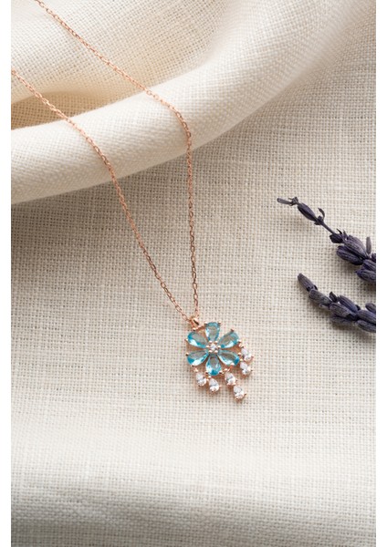 925 Ayar Gümüş Sallantılı Model Aquamarin Taşlı Çiçek Kolye