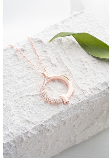 925 Ayar Gümüş Rose Kaplama Yuvarlak Model Taşlı Kolye modelleri