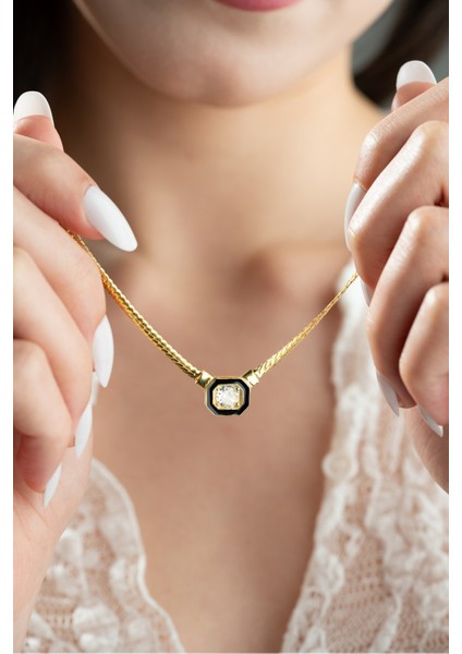 925 Ayar Gümüş Gold Kaplama Hasır Zincirli Ortası Tektaş Kolye