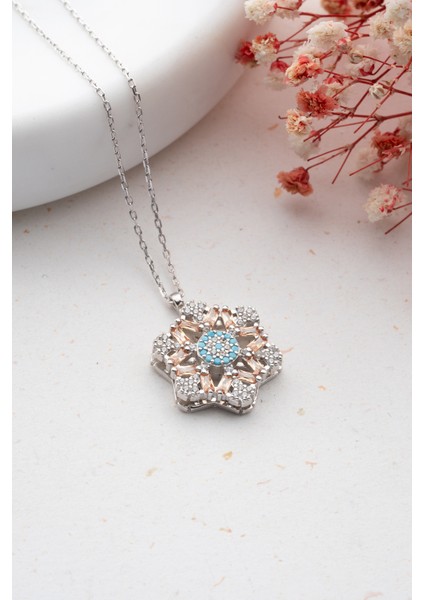 925 Ayar Gümüş Kar Tanesi Nazar Detaylı Dönen Kadın Kolye modelleri