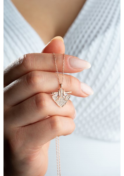 925 Ayar Gümüş Rose Kaplama Taşlı Çapa Kolye