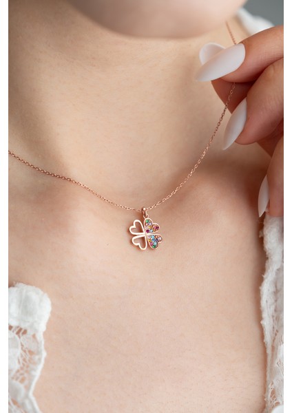 925 Ayar Gümüş 4 Kalpli Renkli Yonca Kadın Kolye modelleri