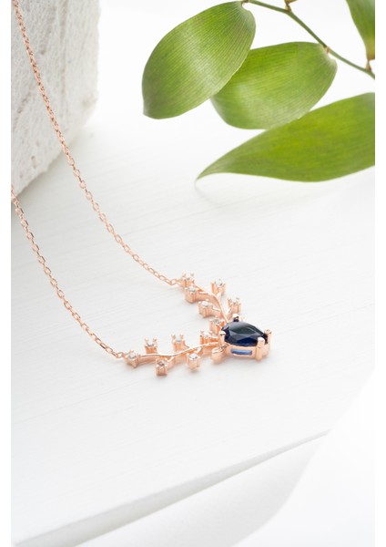 925 Ayar Gümüş Rose Kaplama Geyik Başı Kolye modelleri