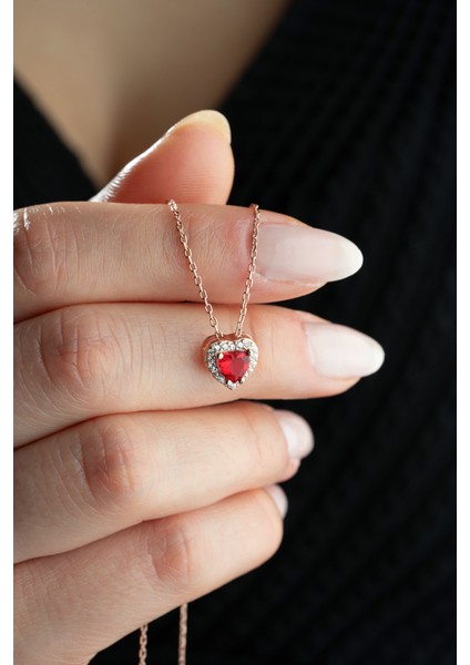 925 Ayar Gümüş Rose Kaplama Kırmızı Kalp Kolye