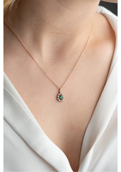 925 Ayar Gümüş Rose Kaplama Zümrüt Taşlı Kadın Kolye modelleri