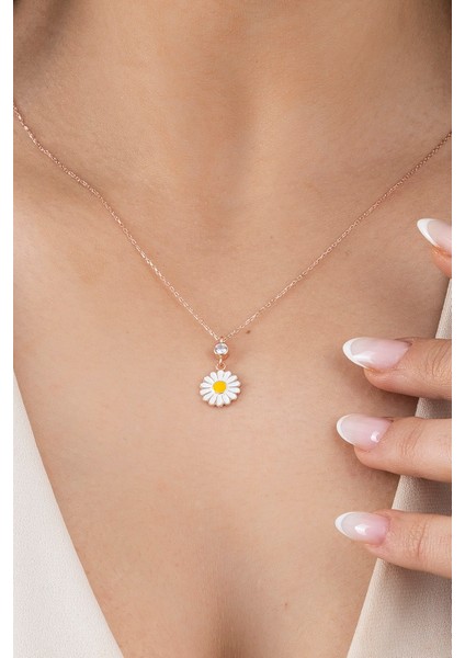 925 Ayar Kadın Minimal Papatya Tektaş Detay Gümüş Kolye fiyatları