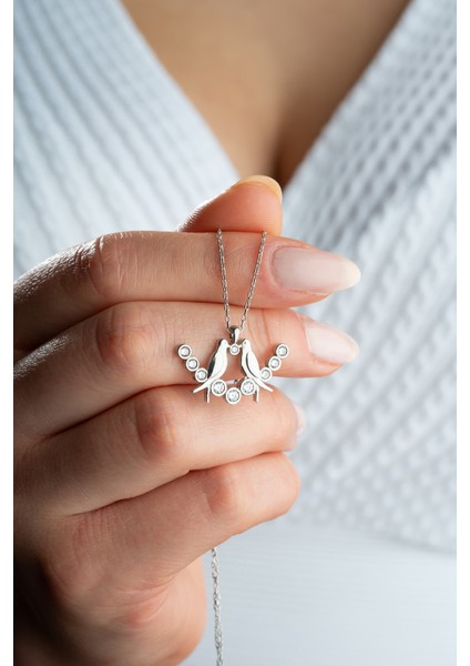 925 Ayar Gümüş Rodyum Kaplama Daldaki Kuşlar Kolye