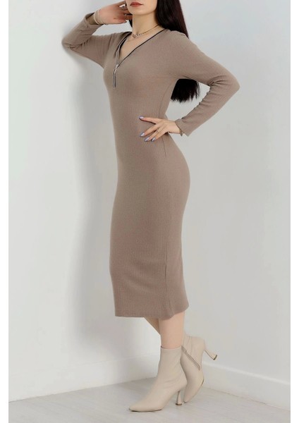 Fermuar Detaylı Fitilli Şardonlu Elbise Bej A3178
