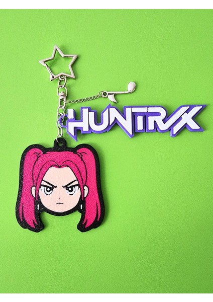 Kpop Demon Hunters / Huntrix Mira Anahtarlık modelleri