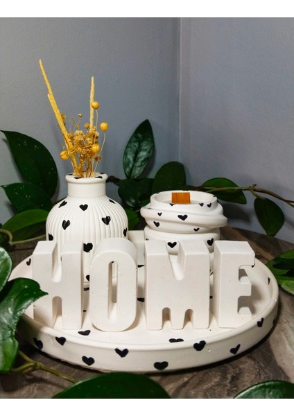 El Yapımı Home Temalı Seramik Dekor Seti – Kalpli Tasarım