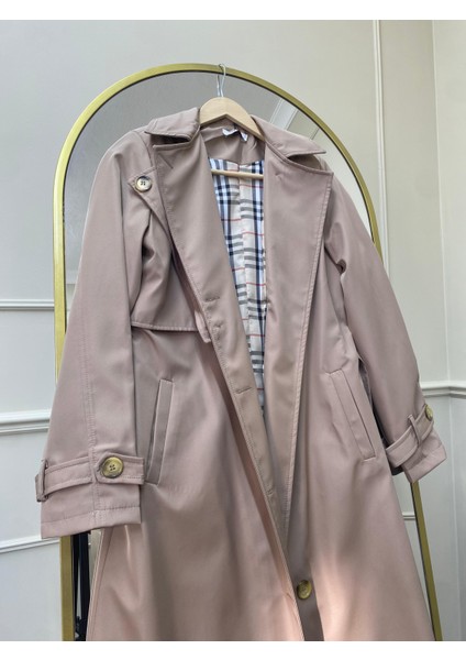 Çift Yakalı Uzun Kollu Kemerli Kruvaze Tesettür Trençkot modelleri