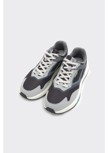 Bağcıklı Erkek Sneaker fiyatları