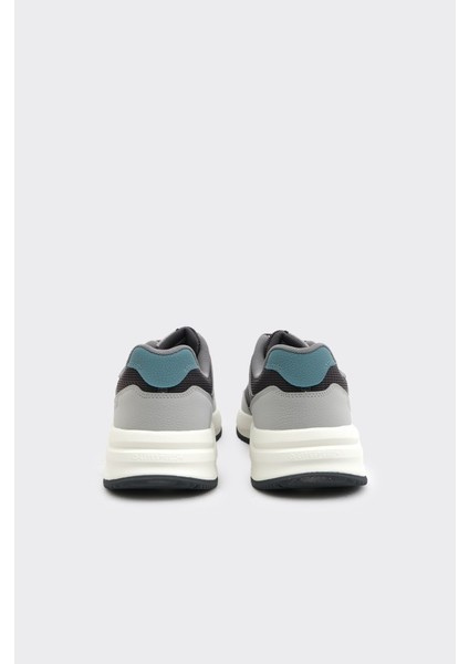 Bağcıklı Erkek Sneaker fırsatları