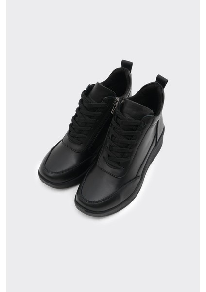 Hakiki Deri Bağcıklı Fermuarlı Kadın Bot modelleri