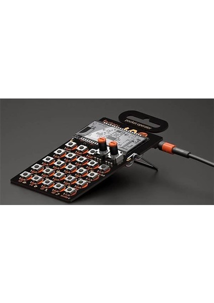 Po-16 Factory Pocket Operator / Lead & Melody Synthesizer fırsatları