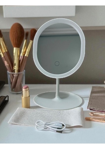 LED Işıklı Şarjlı Makyaj Aynası - Dokunmatik Kontrol, Masa Üstü Kullanım