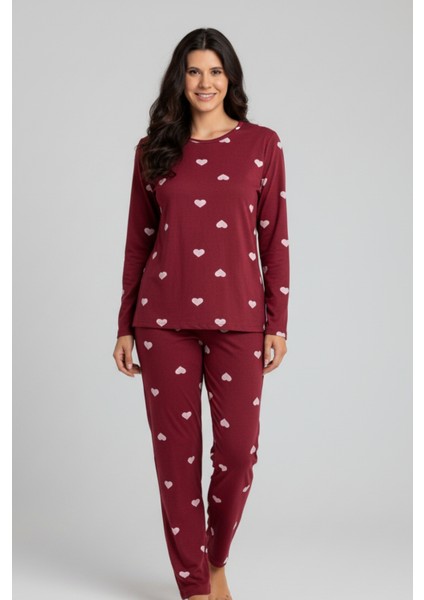 Kalp Desenli Pijama Takımı – Uzun Kollu Üst & Rahat Alt | Şık Ev Giyim