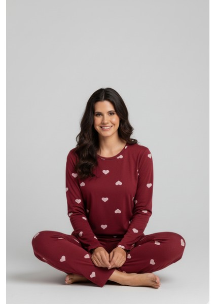 Kalp Desenli Pijama Takımı – Uzun Kollu Üst & Rahat Alt | Şık Ev Giyim fiyatları