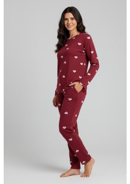 Kalp Desenli Pijama Takımı – Uzun Kollu Üst & Rahat Alt | Şık Ev Giyim modelleri