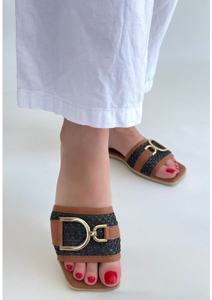 Pıer Siyah Cilt Terlik - Lisinya fiyatları