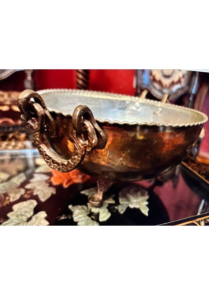 Avrupa Dövme Bakır Sunumluk 23 cm Çapında 12 cm Yüksekliğinde modelleri