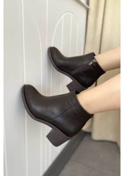 Kahverengi Cilt 6 cm Kalın Topuklu Şık Günlük Kadın Bot TMD202471 fiyatları