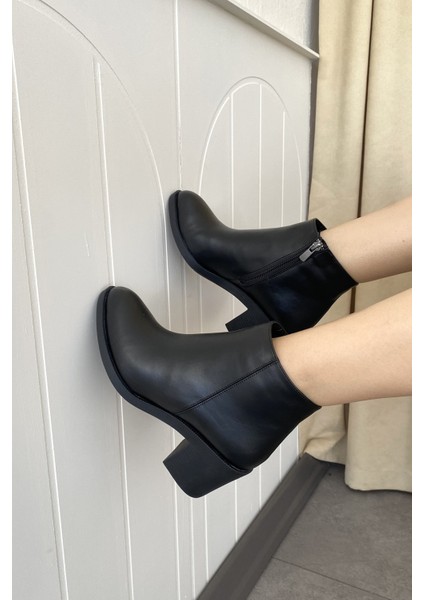 Siyah Cilt 6 cm Kalın Topuklu Şık Günlük Kadın Bot TMD202471 modelleri