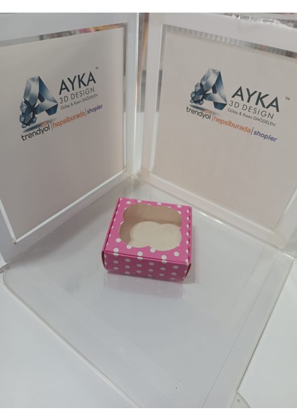 Pembe Puantiyeli Lokum Kutusu (8X8X3CM) 50'li