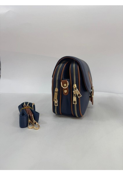 Toka Detaylı Bayan Çapraz Çantası