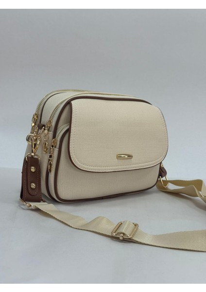 Kapak Detaylı Çok Gözlü Çapraz Çanta