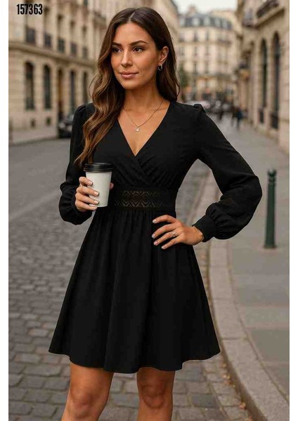 Kadın Uzun Kollu Kruvaze Yakalı Dantelli Fermuar Detaylı Kısa Ithal Krep Elbise, Kırmızı Gül Figürlü Kolye Hediye