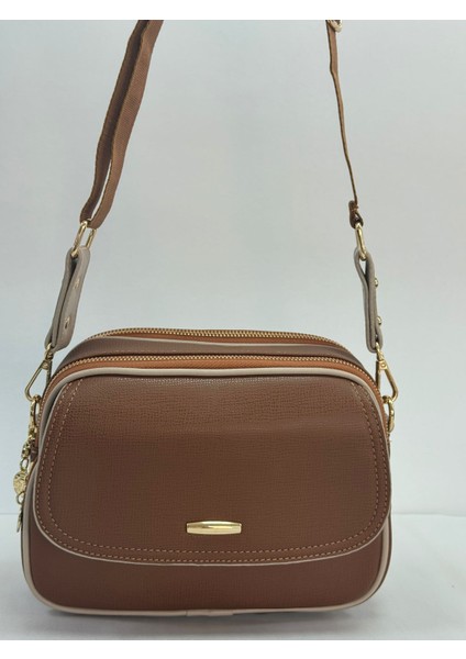 Kapak Detaylı Çok Gözlü Çapraz Çanta fırsatları