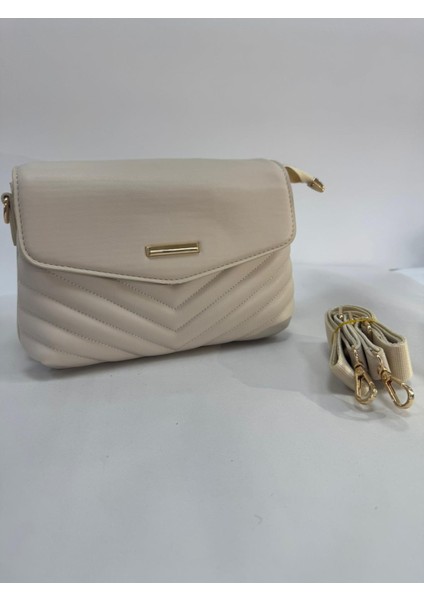 Üç Bölmeli Kapak Detaylı Nakışlı Bayan Çapraz Omuz Çantası fırsatları