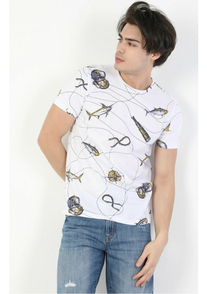 Erkek Regular Fit Bisiklet Yaka Örme ve Desenli Beyaz Kısa Kol Tshirt fiyatları