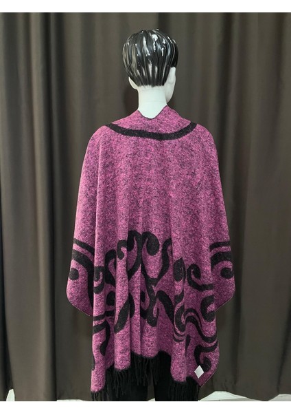 Pembe Kadın Çift Taraflı Kışlık Panço Şal – Kalın Dokuma Omuz Şalı, Salaş ve Şık Tasarım fırsatları