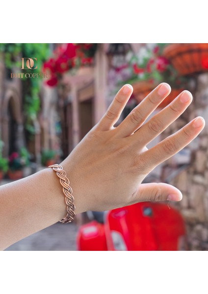 Dmt Copper Home El Yapımı Şık Tasarım Kalın Dövülmüş Saf Bakır Bilezik Bakır Takı Romatizma Bilekliği Işıklı Kutulu fırsatları