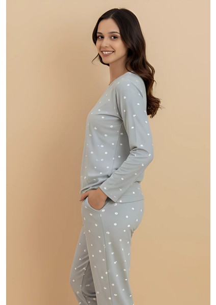 Gri Puantiyeli Pijama Takımı – Uzun Kollu Üst & Rahat Alt | Ev Giyim & Uyku Takımı fırsatları