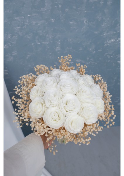 Beyaz Gül Cipso Gelin Buketi fırsatları