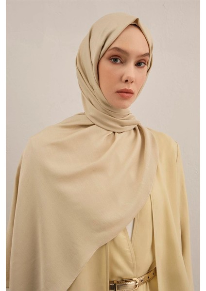 Logo Bordürlü Pamuk Ipek Şal 1 modelleri