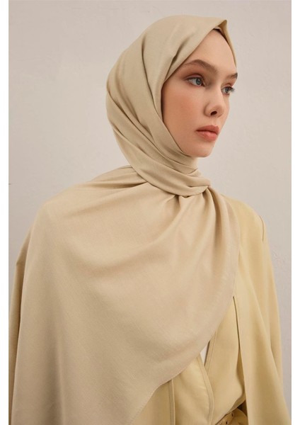 Logo Bordürlü Pamuk Ipek Şal 1 fırsatları