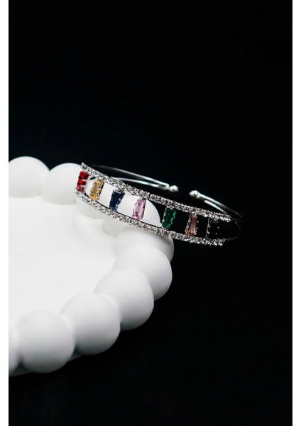 Kadın Gümüş Rengi Gökkuşağı Taşlı Işıltılı Bileklik modelleri