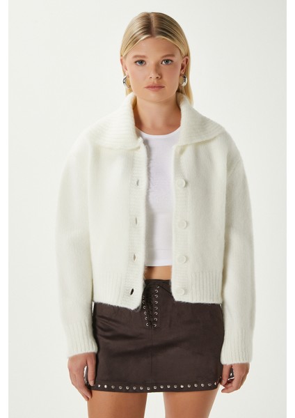 Kadın Lean Yumuşak Doku Polo Yaka Ekru Basic Triko Hırka HI00179 modelleri