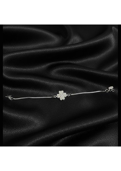 Şans Yonca Bileklik fiyatları