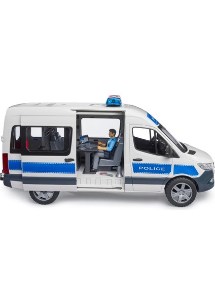 MB Sprinter Polis Minibüsü, Sürücüsü ve Aksesuarları fırsatları