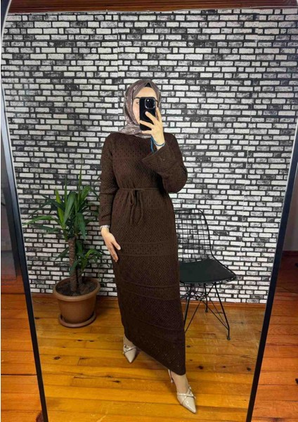 Triko Içlikli Iç Göstermez Elbise