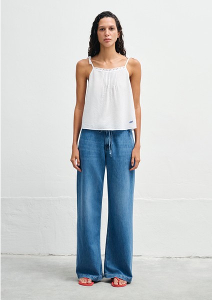 Balık Işlemeli Beyaz Bluz 1211217-620