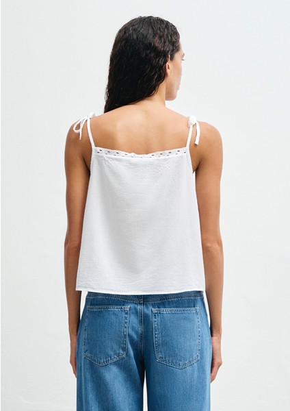 Balık Işlemeli Beyaz Bluz 1211217-620