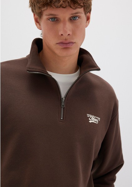 Mavi Logo Yarı Fermuarlı Kahverengi Sweatshirt 0S10465-88067
