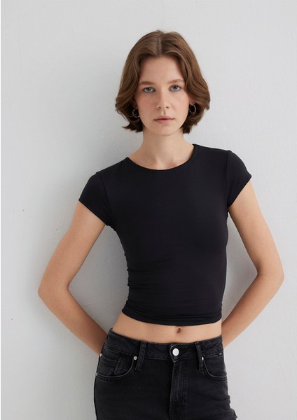 Siyah Poliamid Tişört 1613500-900